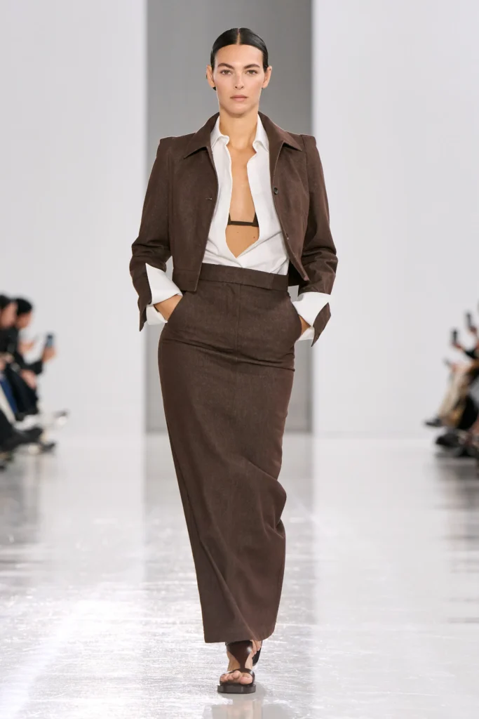 00001-max-mara-spring-2025-ready-to-wear-credit-gorunway