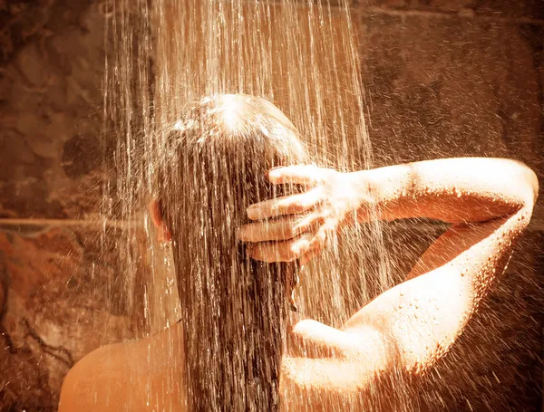 25 Best Shower Products You Can Use for a Luxurious and Refreshing Experience